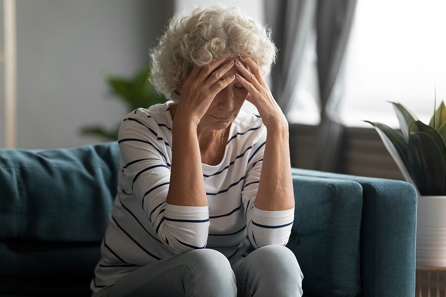What Causes Hot Flashes in Seniors and the Elderly?